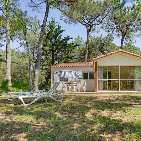 Front In Sur La Faute-sur-Mer